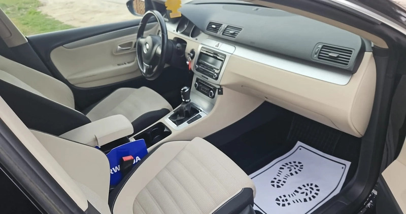 Volkswagen Passat CC cena 34900 przebieg: 247000, rok produkcji 2010 z Ulanów małe 232